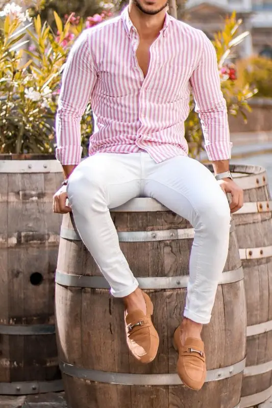 White jeans with stripes shirt