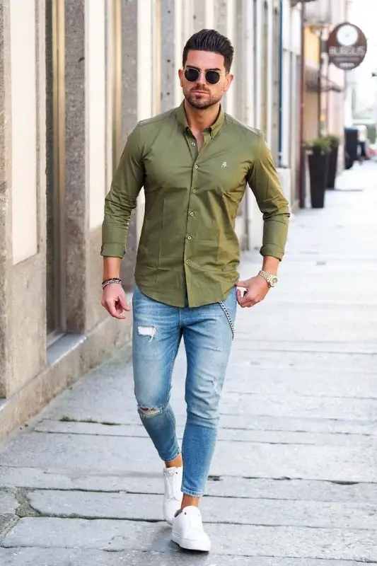 Blue Jeans with olive green Shirts