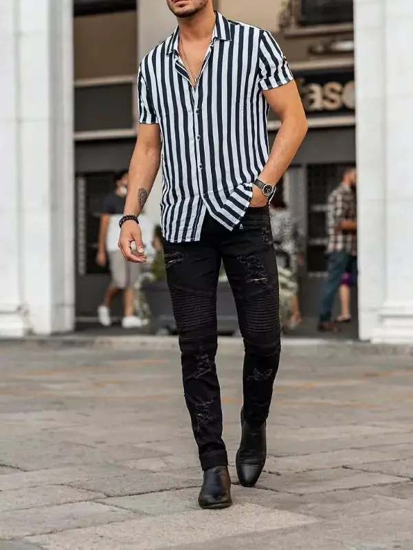 Stipes design half sleeves shirts with black jeans.