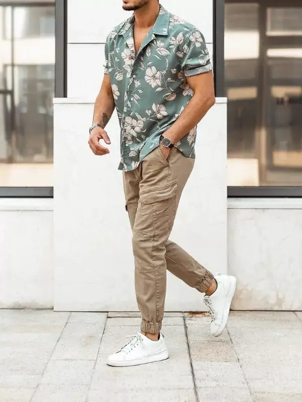 Floral design/print Half-sleeves shirts with joggers.