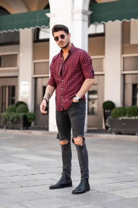Chelsea boots with jeans and Shirts