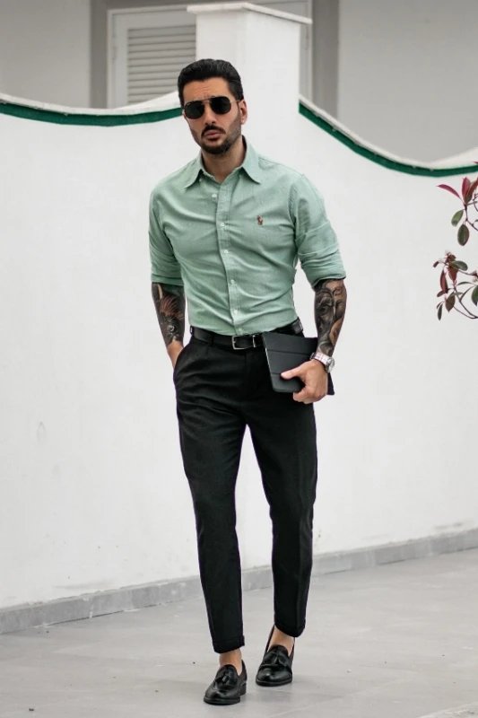 Men Olive Slim Fit Solid Flat Front Casual Trousers
