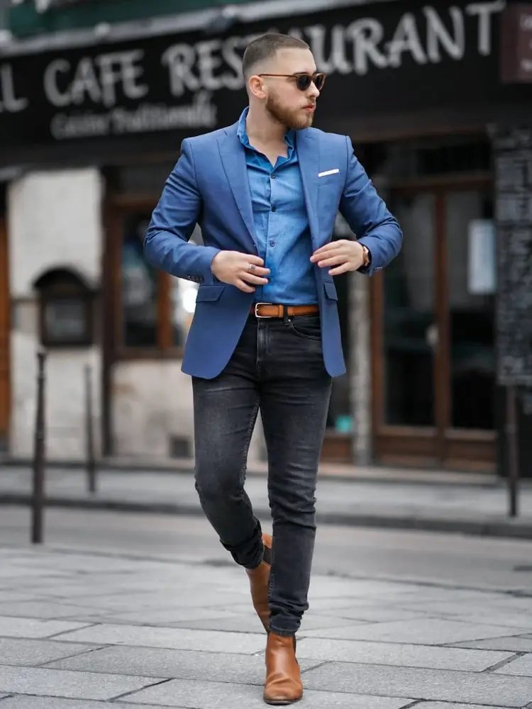 What Color Pants Go With A Navy Blazer? (Pics) • Ready Sleek