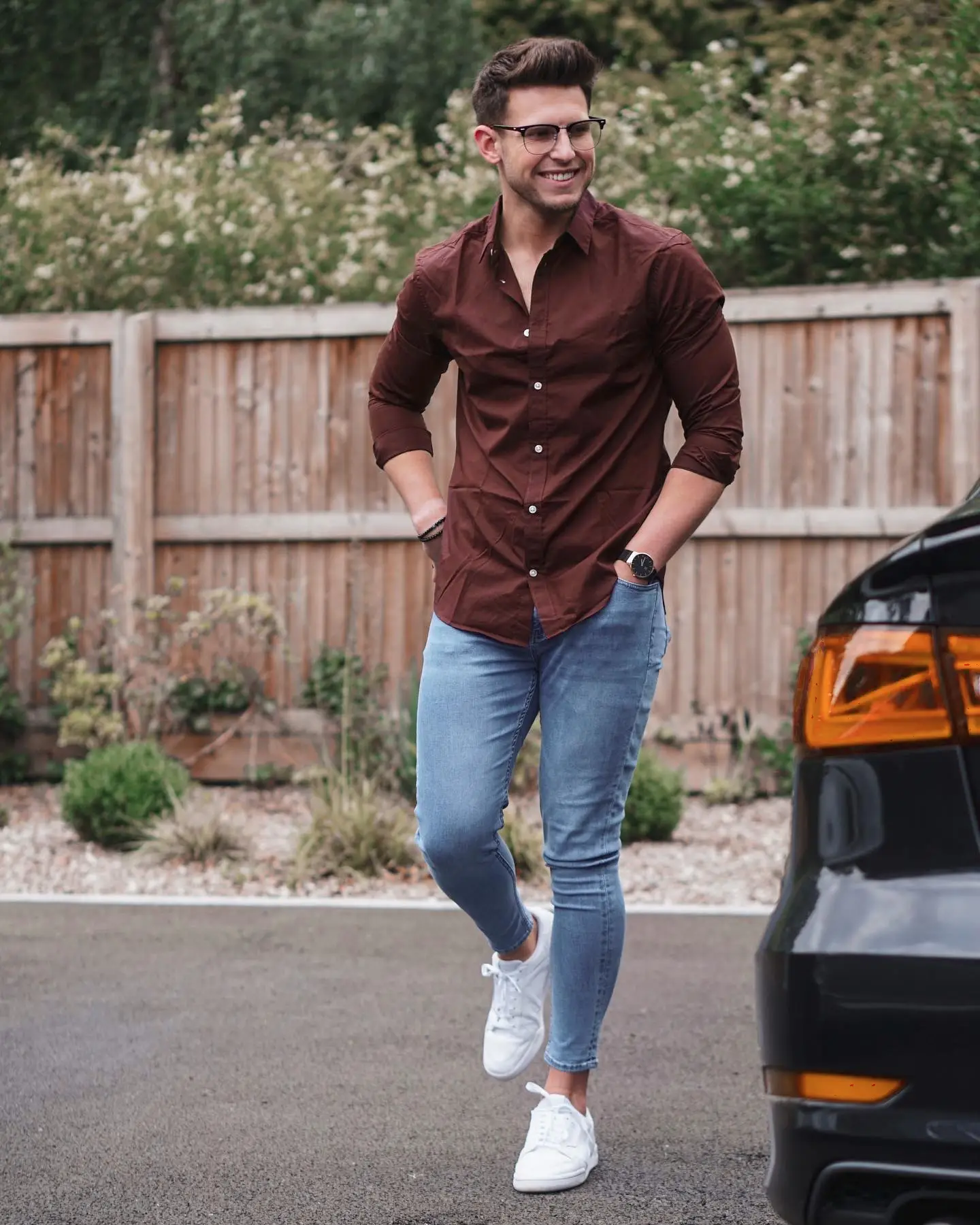 What to wear with brown shirt - Buy and Slay