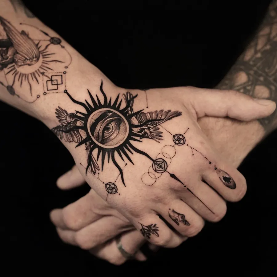30+ Unique Upper Palm or Back of the Hand Tattoo Ideas for Men ...